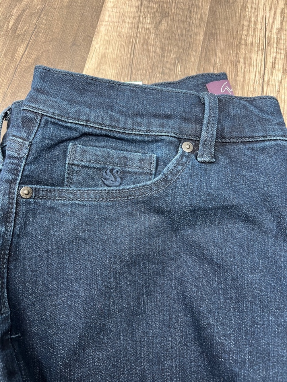 Gloria Vanderbilt Amanda Dark Blue Denim Jeans - Picture 8 of 9